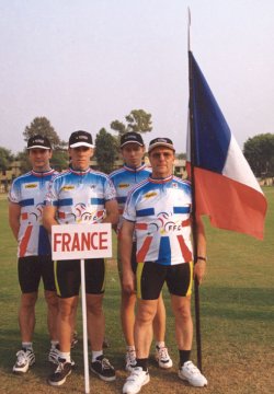 Didier Derly, Damien Dorangeville (caché), Régis Carladous, Laurent Kyvel et Daniel Derly