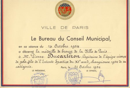 Mdaille de bronze de la ville de Paris pour Pierre Ducarteron